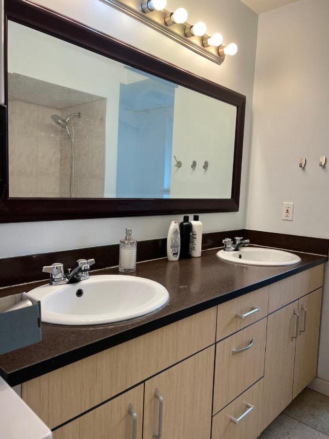 One Bedroom, One Living Room, One Kitchen And One Bathroom With Independent Access 리치먼드 외부 사진